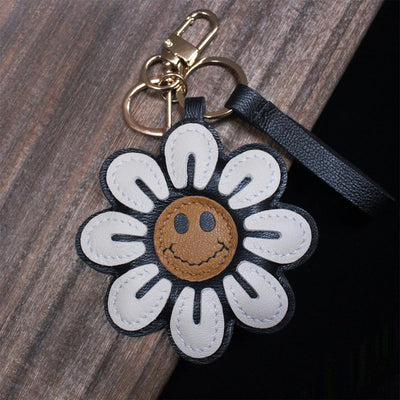 POPSEWING® Sheep Leather Smile Flower Keychain DIY Kits