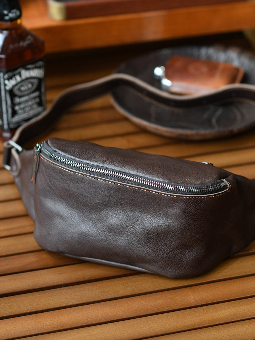 Small leather fanny pack men travel