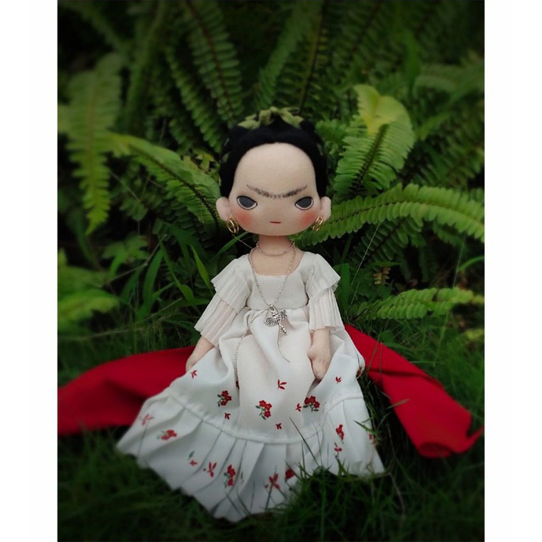 DIY fabric doll making materials | Make a Frida art doll with popsewing kits