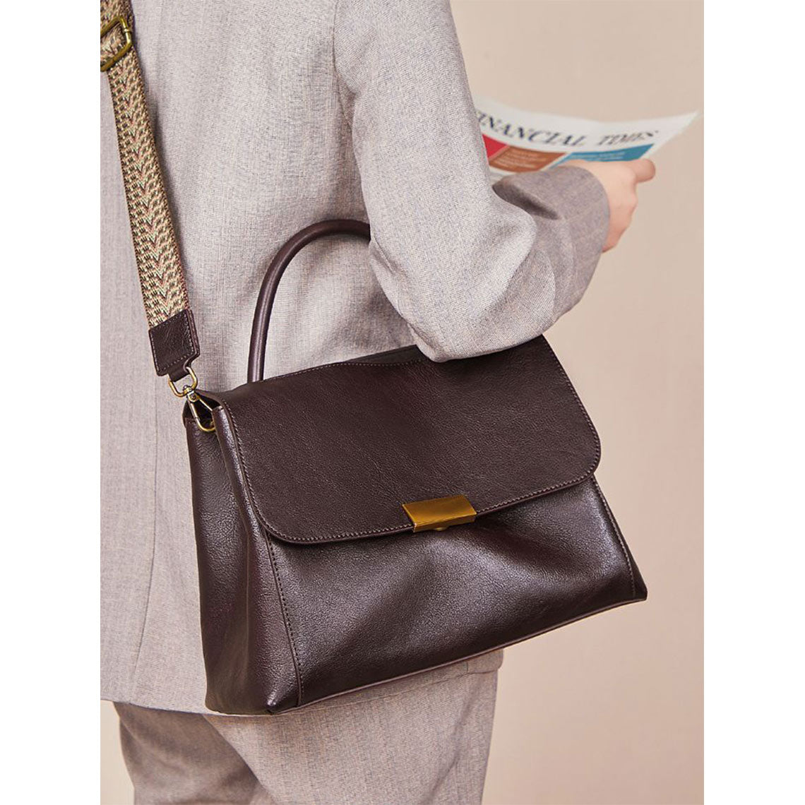 Vegetable Tanned Leather Distressed Top Handle Bag