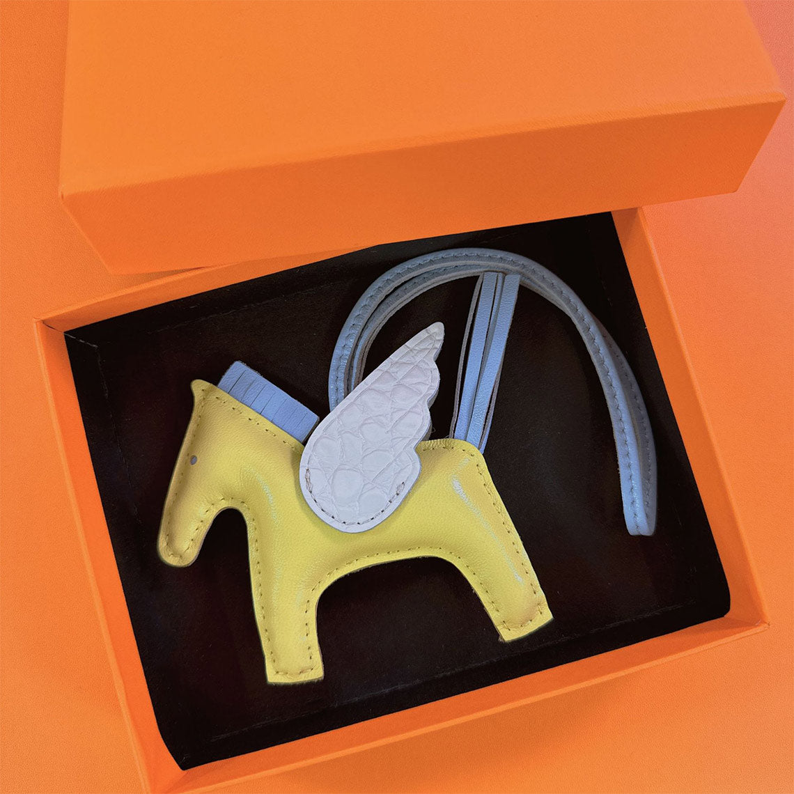 Lambskin Rodeo Horse Charm | Bag Accessories – POPSEWING®