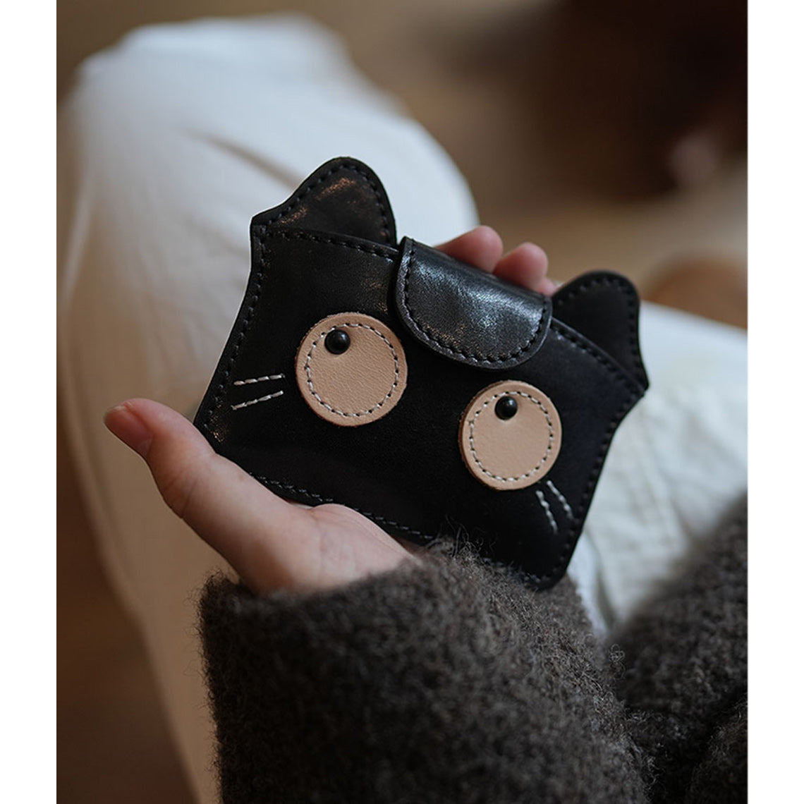 ベジタブルタンニンレザーの小さな子猫ポーチ｜猫型財布 – POPSEWING®
