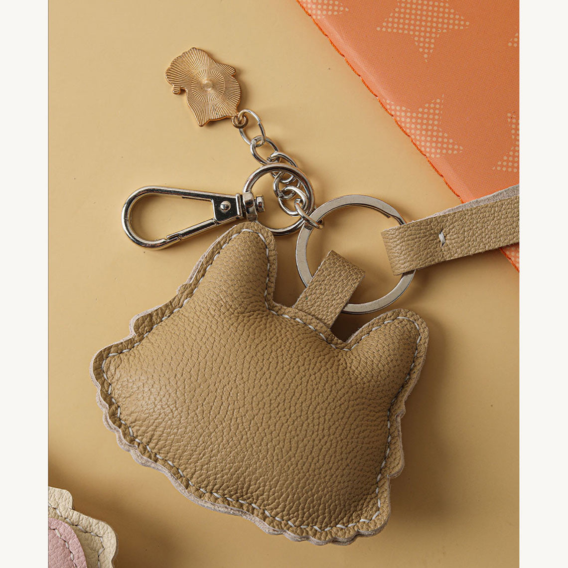 Leather Little Cat Keychain DIY Kit - POPSEWING®