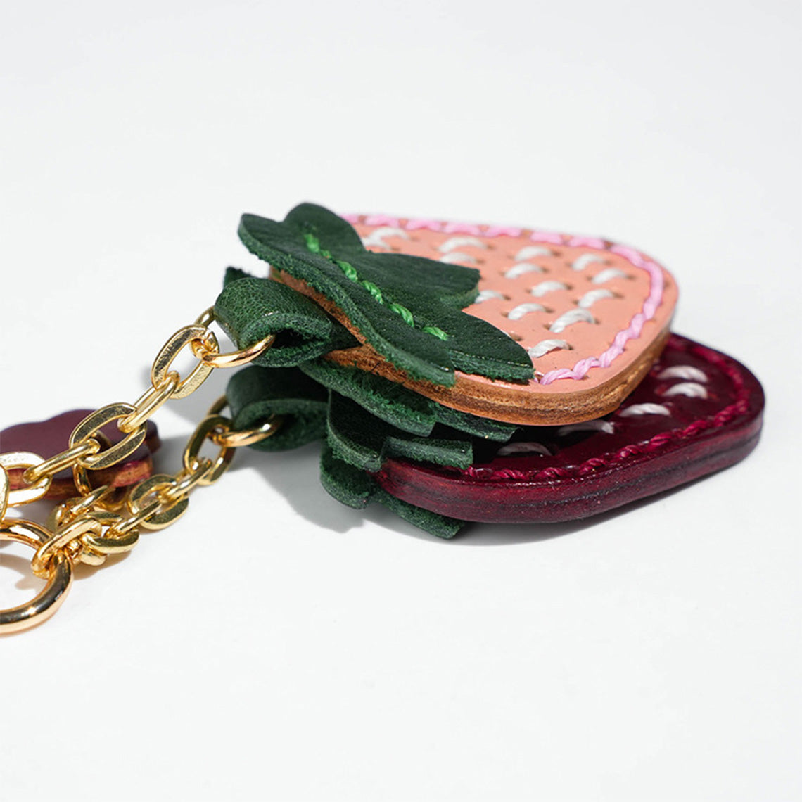 Vegetable Tanned Leather Sweet Strawberry Keychain – POPSEWING®