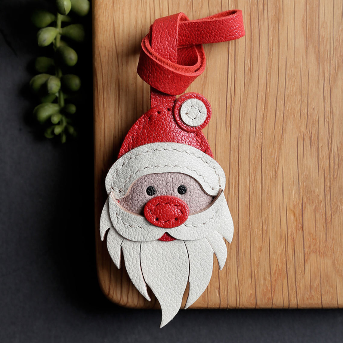 Christmas Leather Charm DIY | Cute Santa Claus Charm - POPSEWING®