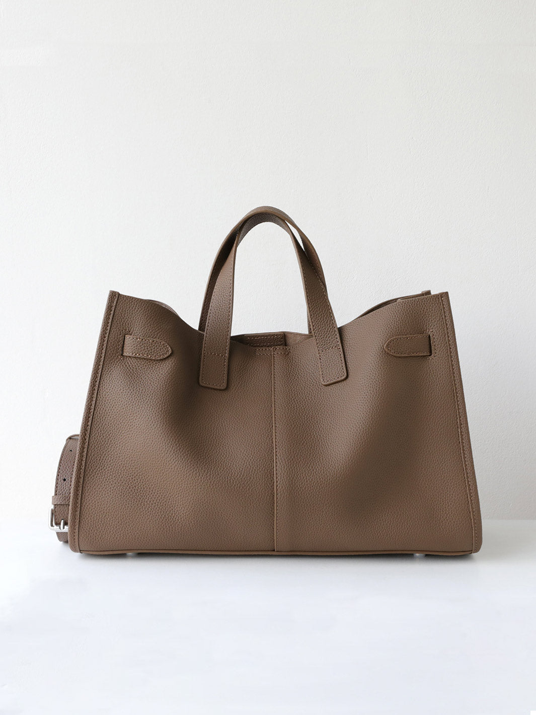 Women Commute Tote Bag