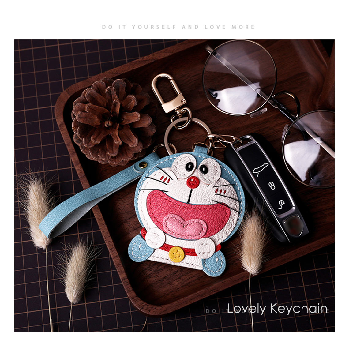 Leather Doraemon Keyrings | Handmade Leather Crafts - POPSEWING™