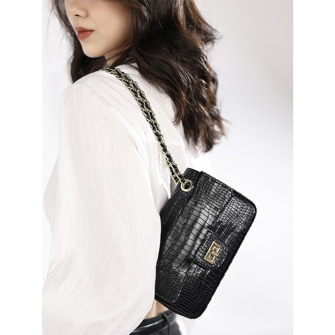 Women Shoulder Bag with Gold Chain | Crocodile Leather Bag - POPSEWING™