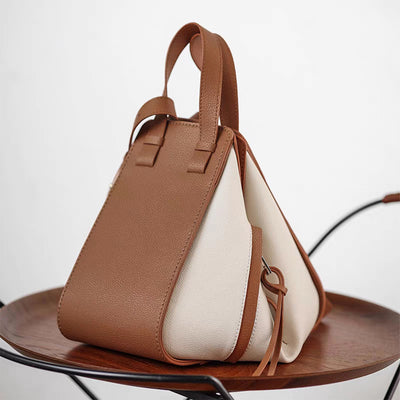 Easy DIY tote bag patterns | Hammock tote bag in brown & white | POPSEWING™