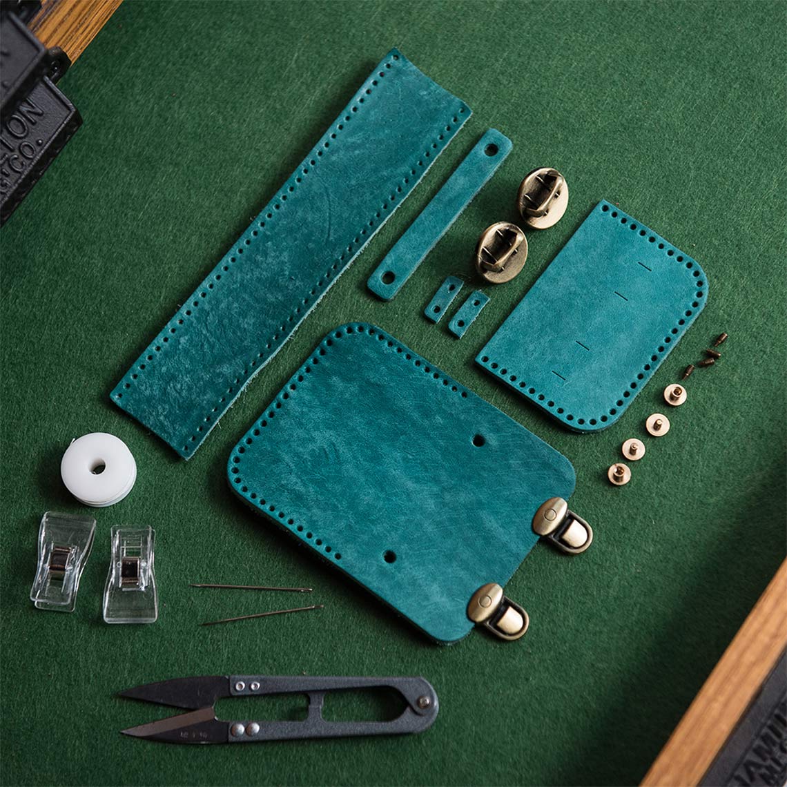 Peacock green leather diy kit | leather sewing kit | POPSEWING™