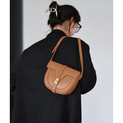 Leather saddle bag for girls and women | Handmade saddle bag purse | POPSEWING™